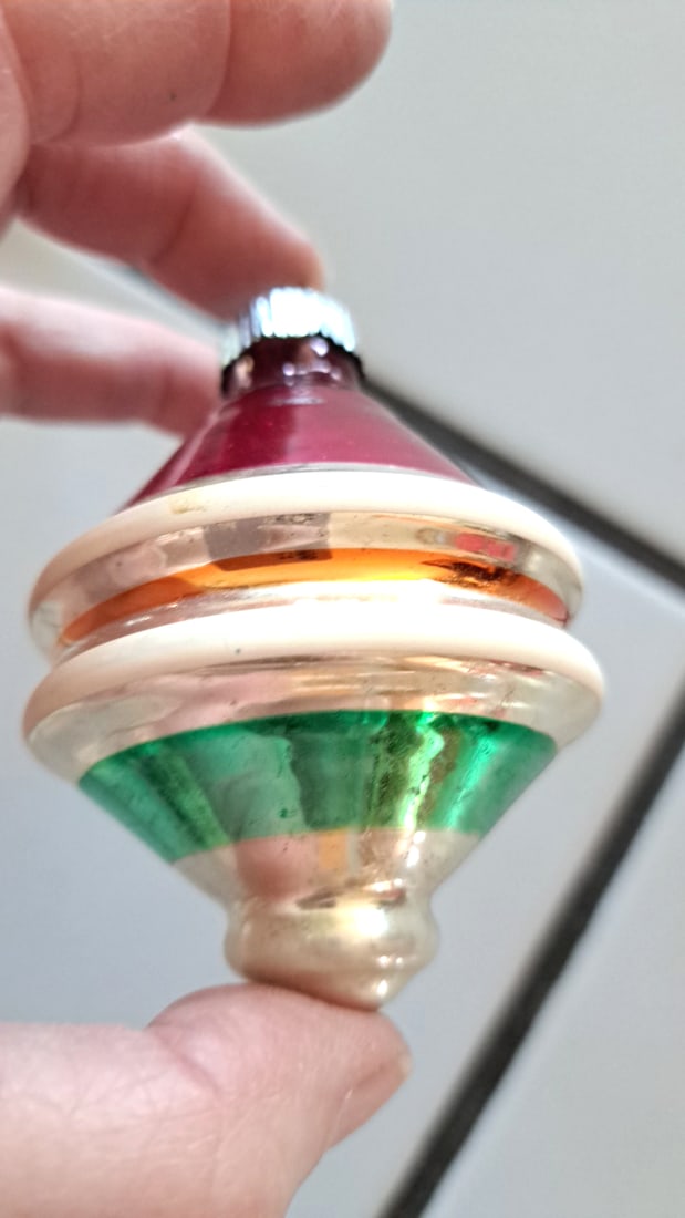 2 Shiny Brite Ufo Spinning Top Glass Christmas Ornaments Red Green Gold Silver - 12