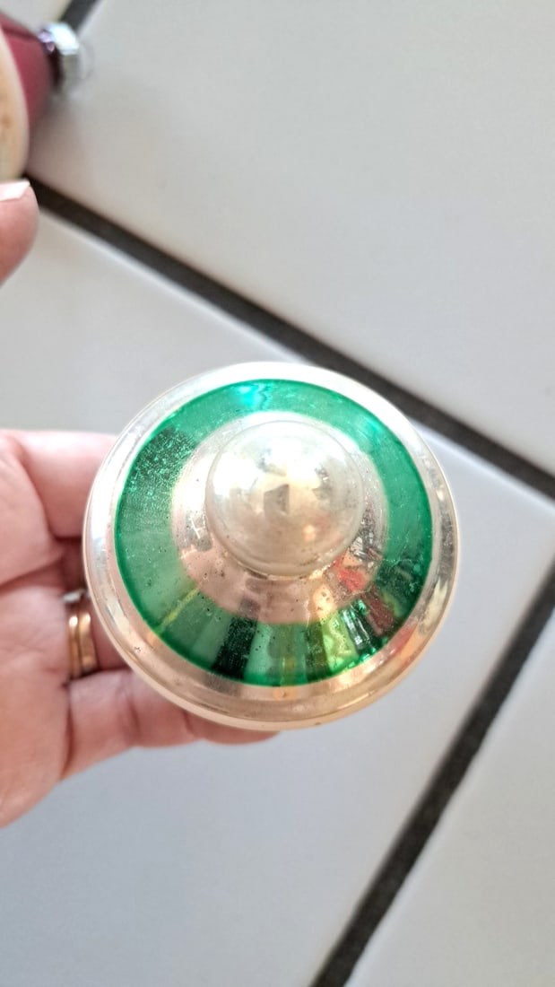2 Shiny Brite Ufo Spinning Top Glass Christmas Ornaments Red Green Gold Silver - 13