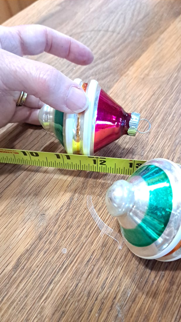 2 Shiny Brite Ufo Spinning Top Glass Christmas Ornaments Red Green Gold Silver - 19