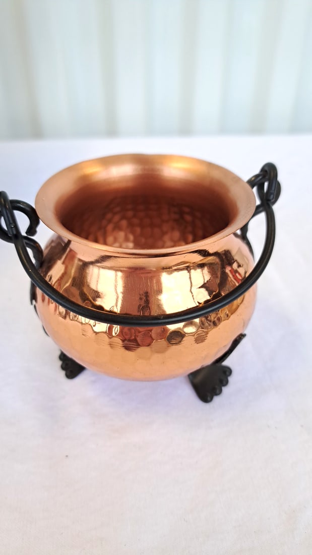 Barrel Beverage Dispenser Faux Wood And Bands, Copper Mug, Cauldron Cup - 4