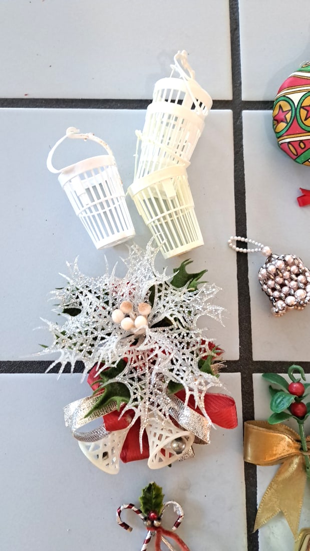Mixed Christmas Ornament Lot With Nordstrom Merry Mini Fabric Balls, Santa, Snowmen, Stockings - 3