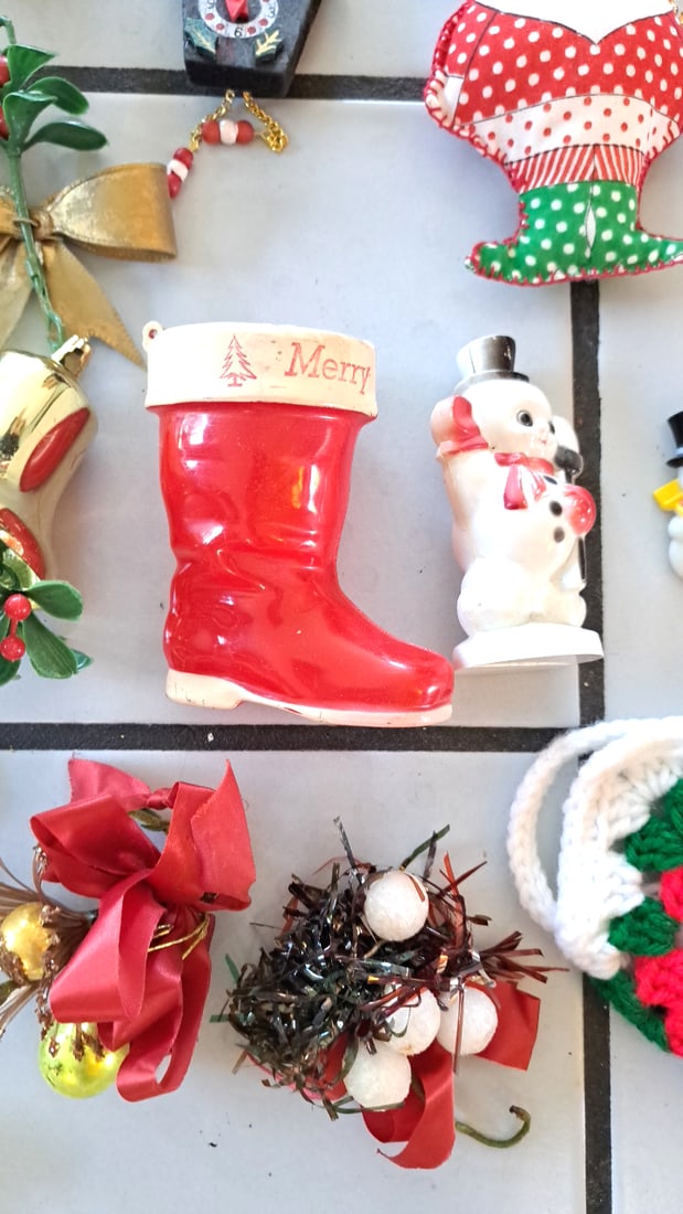 Mixed Christmas Ornament Lot With Nordstrom Merry Mini Fabric Balls, Santa, Snowmen, Stockings - 5