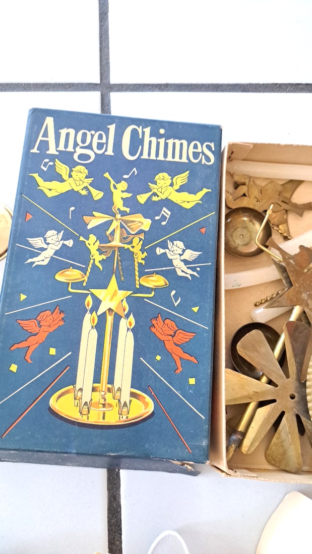 Christmas Angel Chimes Angel Light Decorations Lot With Nativity Lantern - 10