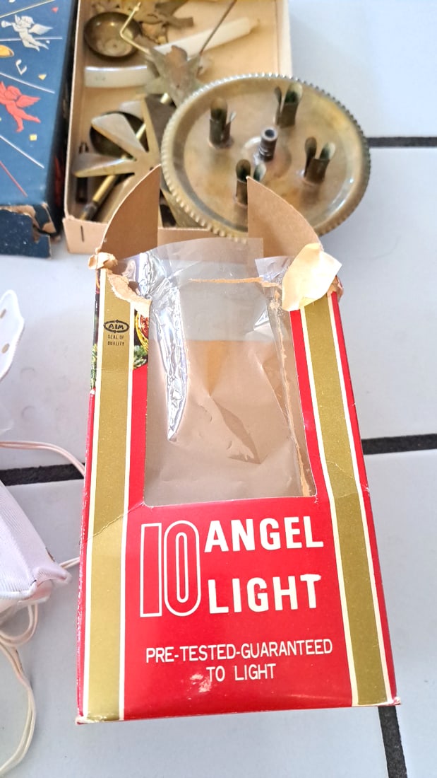 Christmas Angel Chimes Angel Light Decorations Lot With Nativity Lantern - 9