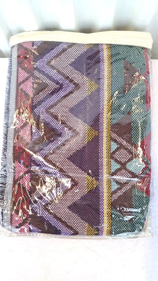 Crown Crafts Mesa Jacquard Woven Throw Blanket 46 X 57 In 100% Virgin Acrylic - 5