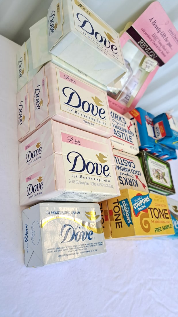 Dove Kirks Lux Tone Sandalwood Soap Lot - 6