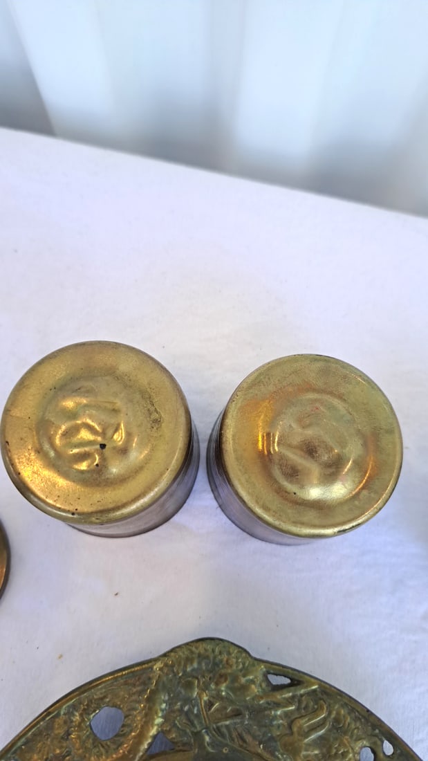 Brass Decorative Lot With Ashtrays, Bell, Candlestick And Lidded Boxes - 10