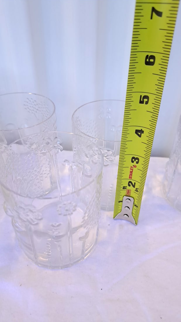 Mixed Drinking Glass Lot With Pizza Hut Hotel Florence David Douglas Accalac Cups Daisy Pressed Gla - 8