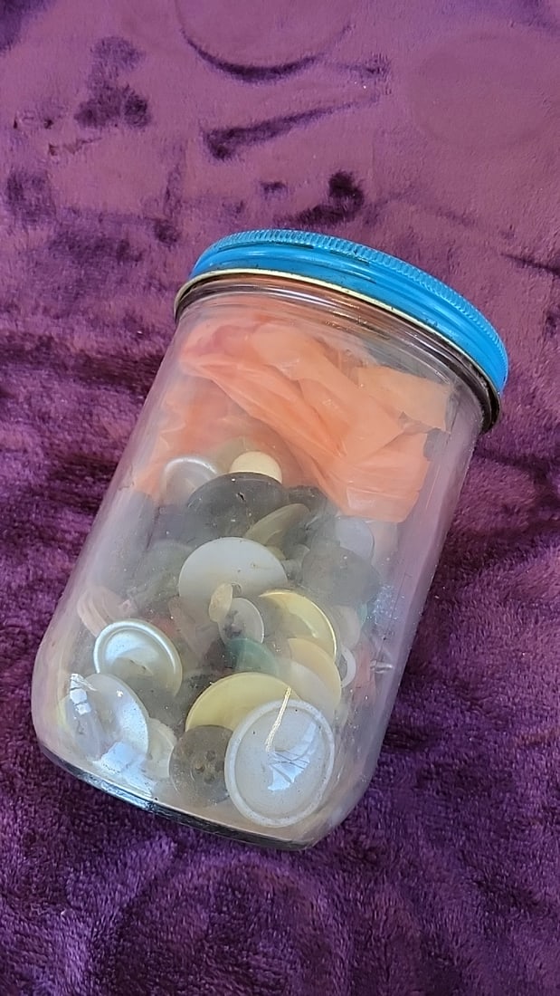 Sewing Notions Lot Buttons In Jars, Coin Purse Sewing Kit - 5