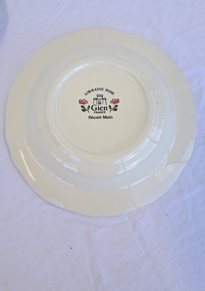 Gien France Lorraine Rose Cream Ceramic Scalloped Rim Soup And Side Plate - 7