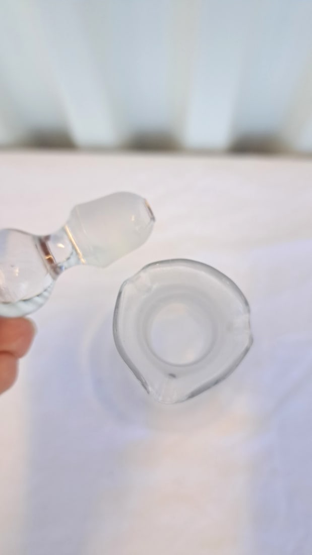 Crystal Perfume Bottles And Ring Holder - 12