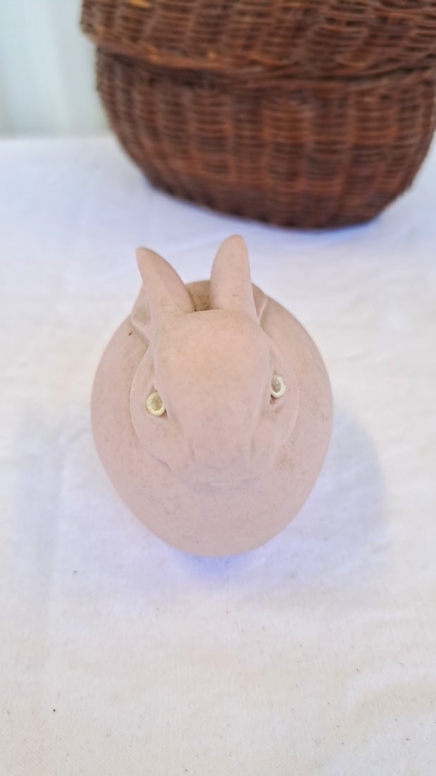 Woven Wicker Rabbit Basket With Lid And Dept 56 Pink Ceramic Bunny - 3