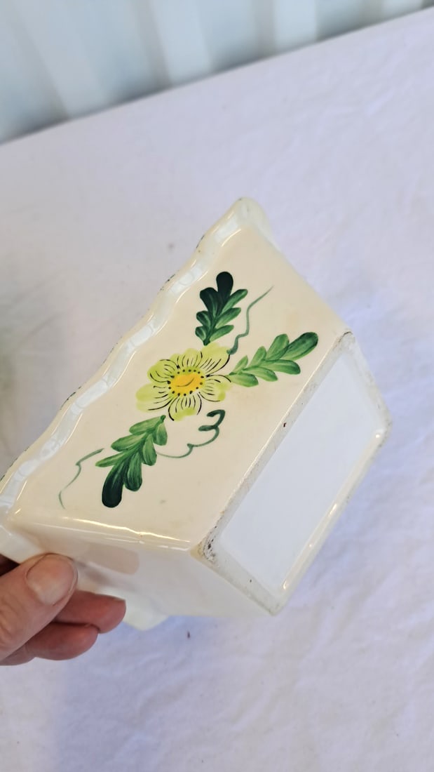 Ceramic Green Flower Napkin Holder And Cream Rectangular Floral Planter - 8