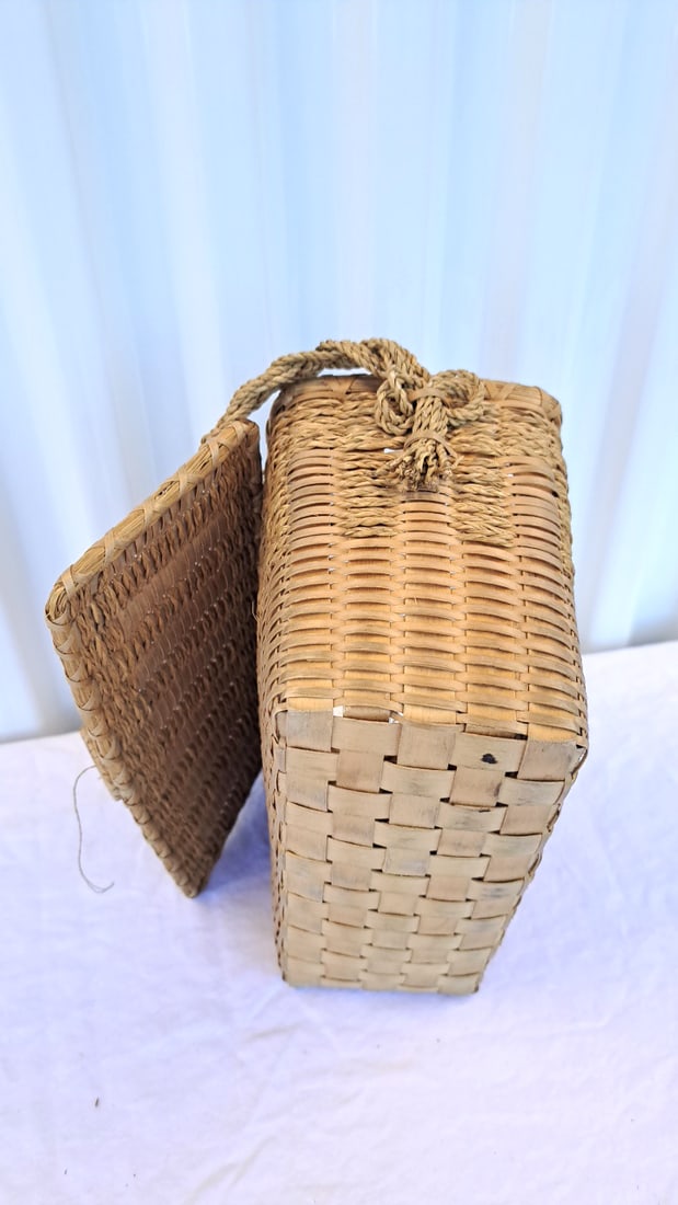 Straw Floral Embroidered Tote Bag With Wicker Basket Purse - 16