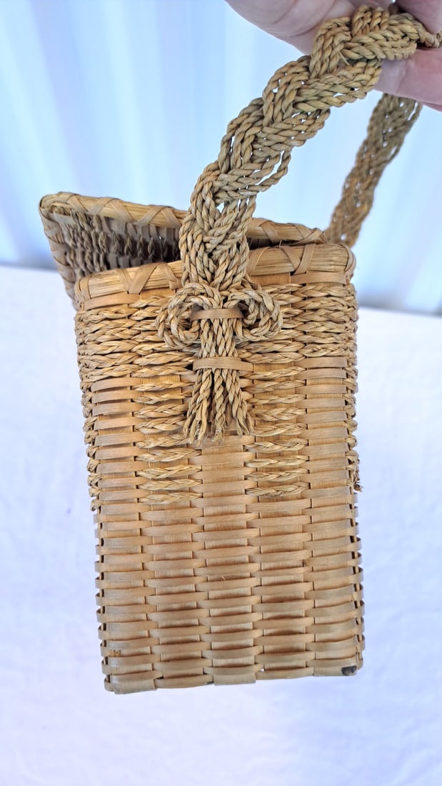 Straw Floral Embroidered Tote Bag With Wicker Basket Purse - 20