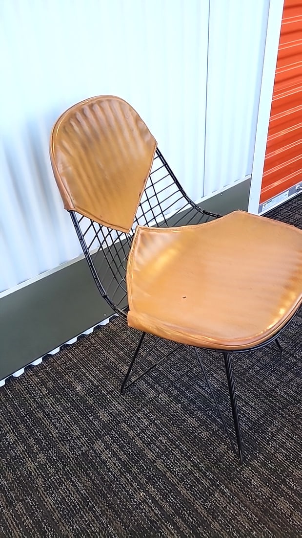 Herman Miller Eames Dkr-2 Style Wire Side Chair With Tan Bikini Pads And Black Eiffel Base - 2