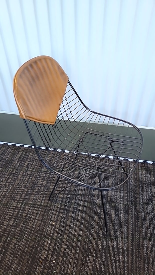 Herman Miller Eames Dkr-2 Style Wire Side Chair With Tan Bikini Pads And Black Eiffel Base - 8