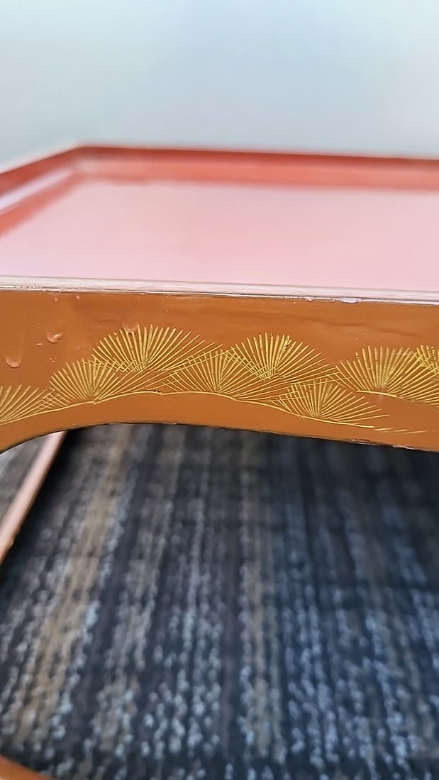 Pair Of Japanese Lacquered Nesting Tables With Red Tray Tops And Gold Fan Motif - 3