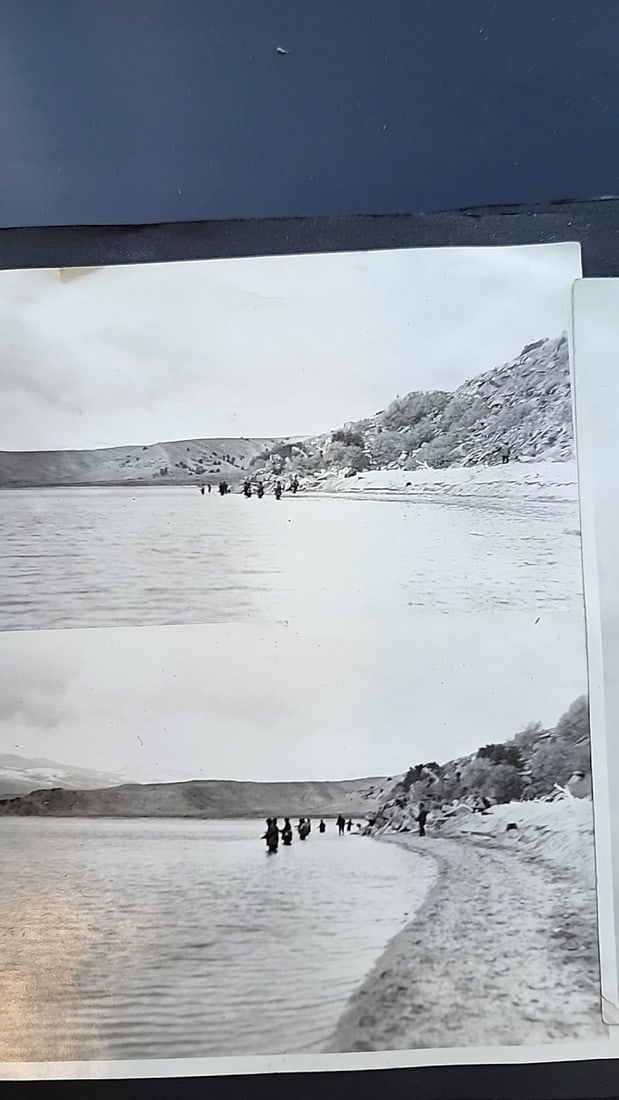 3 Antique Photo Albums With Black-and-white Snapshots. Montana 1900s - 6