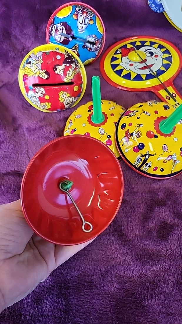 Vintage Kirchhof Life Of The Party Tin Litho Party Noisemakers Lot Clown Circus Tambourine Clickers - 3