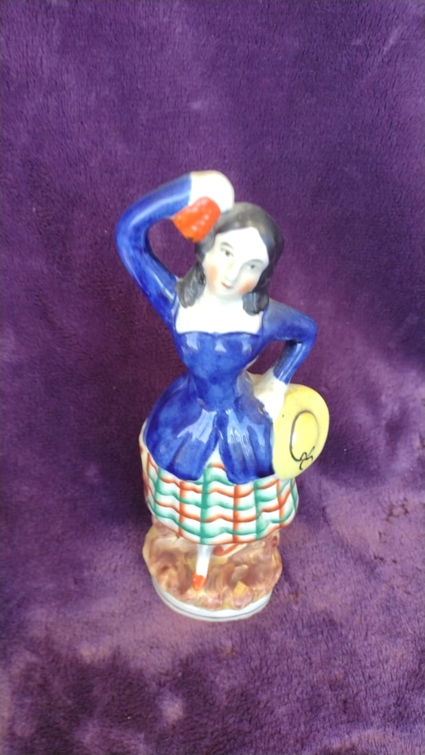 Early Provincial Underglaze Hand Painted Japan Ceramic Basket, Rooster & Woman Figurines - 8