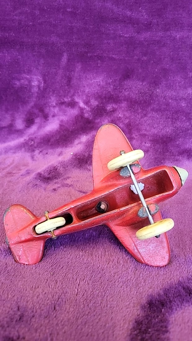 Disney Mickey Mouse Air Mail S-12019 Red Airplane Toy - 2