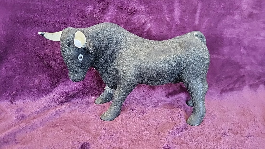 Lot Of 3 Animal Figurines Black Saddled Horse, White Prancing Horse, Gray Bison Piggy Bank - 6