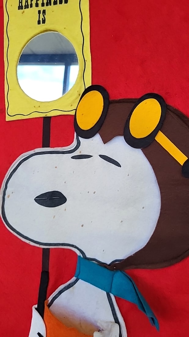 Peanuts Snoopy Aviator Happiness Is Felt Wall Hanging Mirror Banner 1968 Ufs As Is - 3