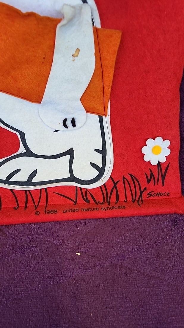 Peanuts Snoopy Aviator Happiness Is Felt Wall Hanging Mirror Banner 1968 Ufs As Is - 4
