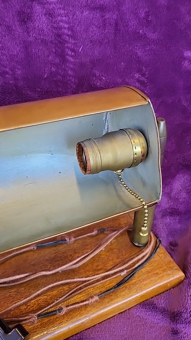 Brass Cylinder Shade Desk Lamp With Wood Base And Pull Chain No Lightbulb Read - 3