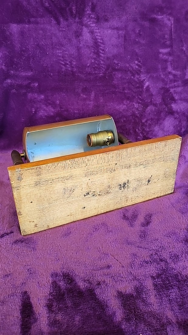 Brass Cylinder Shade Desk Lamp With Wood Base And Pull Chain No Lightbulb Read - 7