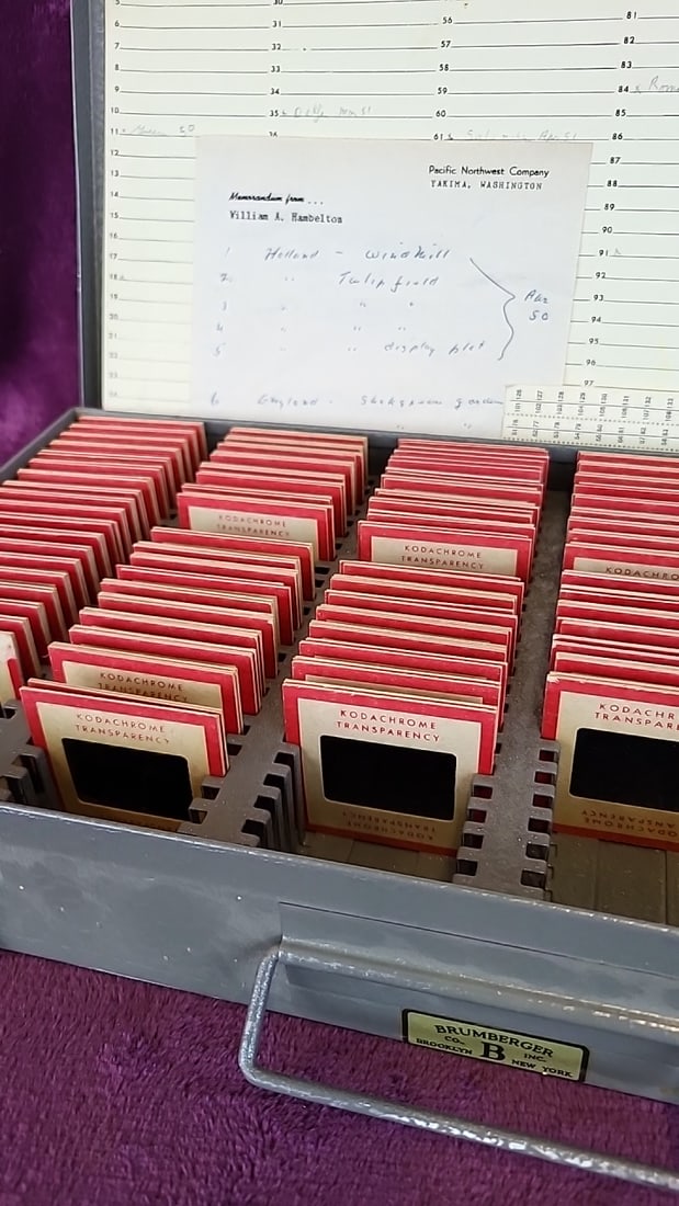Brumberger Model 1150 35mm Slide Storage Case With Kodachrome Transparencies - 2