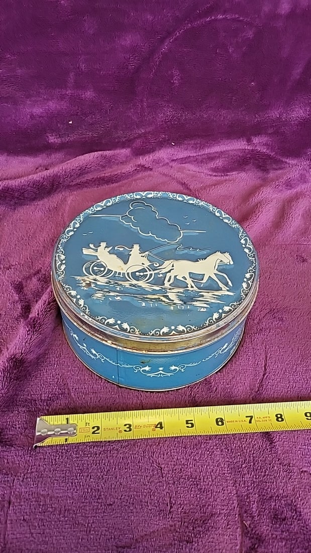 Capitol Cake Company Blue Horse Carriage Tin With Metal Hair Curlers & Clips - 6