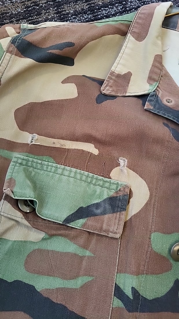 Lot Of 2 U.S. Army Woodland Camouflage Bdu Hot Weather Coats Medium Long - 9