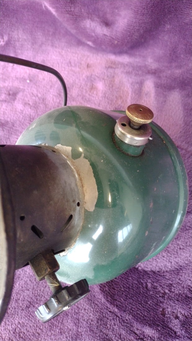 Coleman 228f Green Two-mantle Gas Lantern 1956 - 7