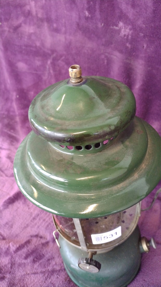 Coleman 228e Green Big Hat Double Mantle Lantern, December 1958 - 7