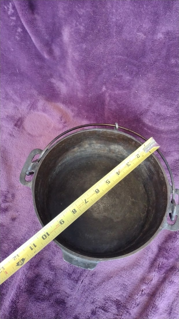 Griswold No. 7 Tite-top Baster Cast Iron Dutch Oven With Lid - 6