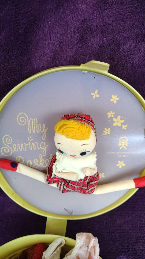 Lynn Pressman Original No. 245 My Sewing Basket Yellow Plastic Doll Case - 2
