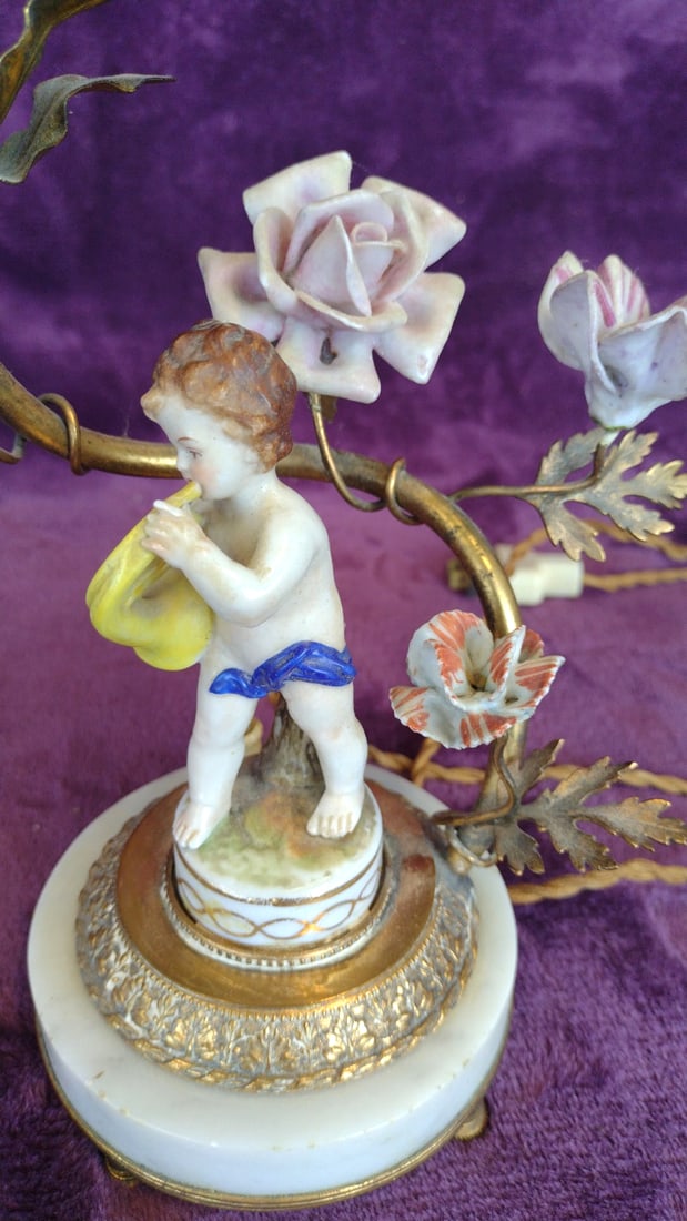 Porcelain Cherub Table Lamp With Floral Brass Vine, Marble Base And Fabric Shade - 2