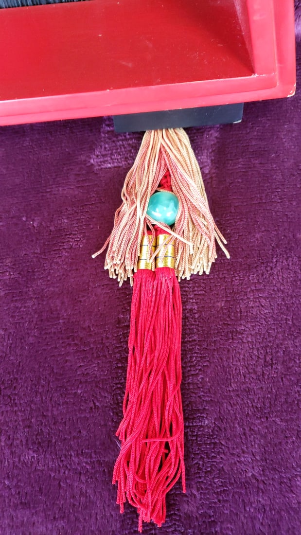 Red Lacquer Trapezoid Slat Frame With Tassels Read - 6