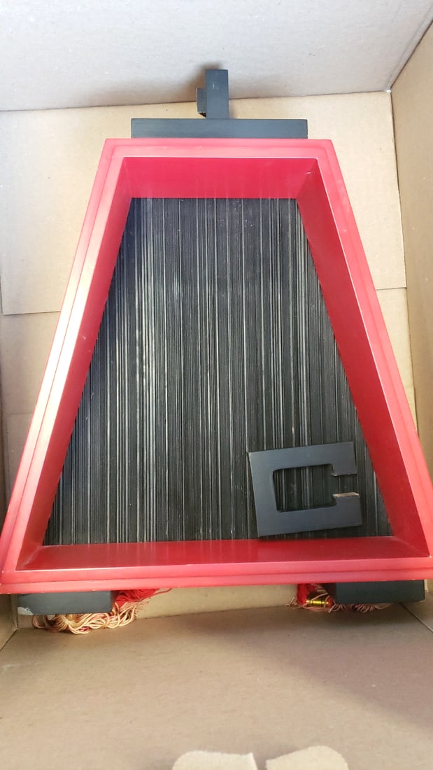 Red Lacquer Trapezoid Slat Frame With Tassels Read - 9