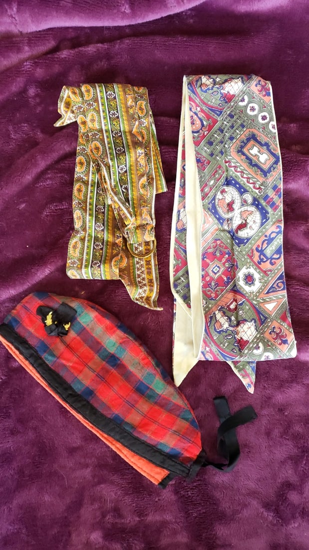 Scottish Tartan Glengarry Cap With Thistle Pin & Two Patterned Neckties: 5x5x1 1lb Low Estimate: 12.00 High Estimate: 45.00