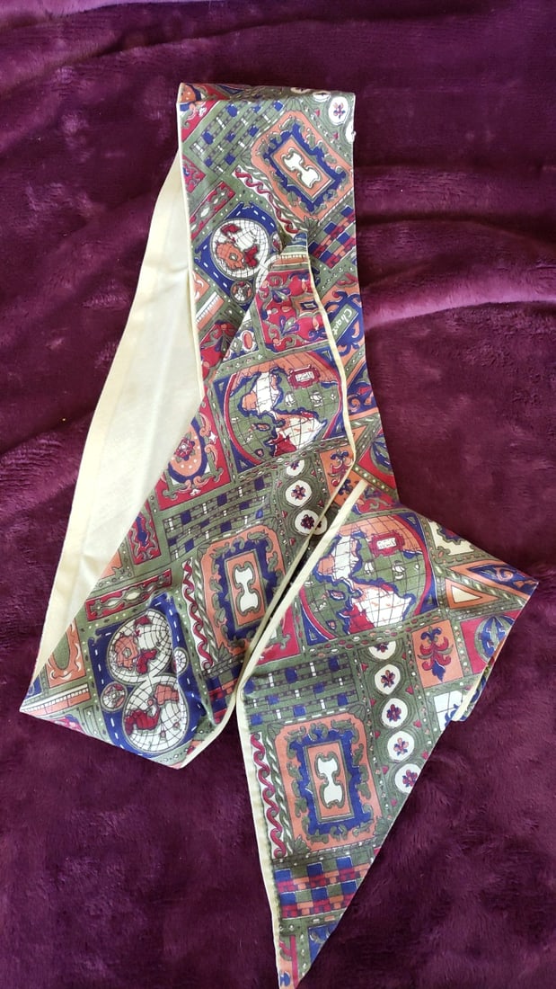 Scottish Tartan Glengarry Cap With Thistle Pin & Two Patterned Neckties - 7