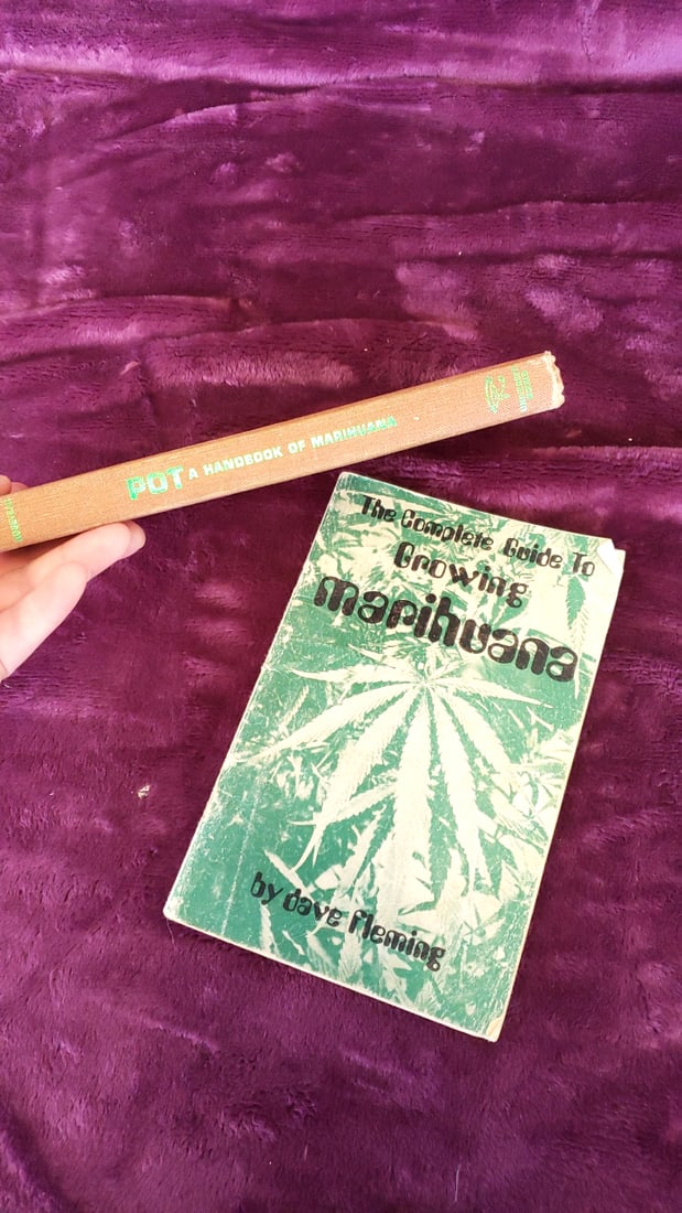 Lot Of 2 Marijuana Books Pot A A Handbook Of Marihuana The Complete Guide To Growing Marihuana: 9x6x1 1lb Low Estimate: 10.00 High Estimate: 40.00