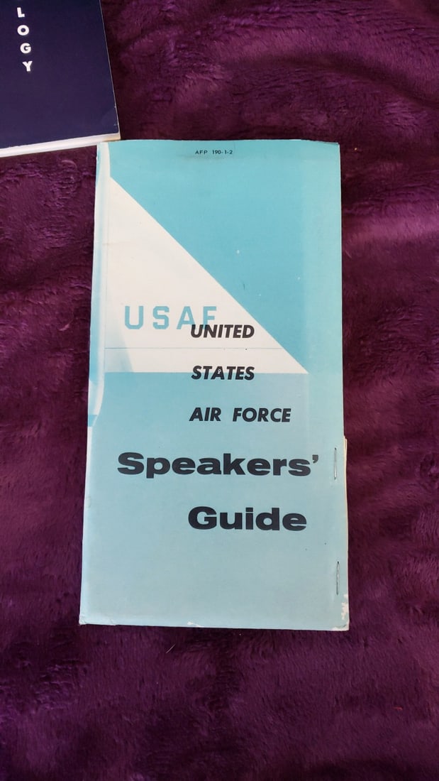 Lot Of Usaf Speakers Guide Afp 190-1-2 Ballistic Missiles Booklet Pacific Airmotive Pa-1 Flight Log - 5