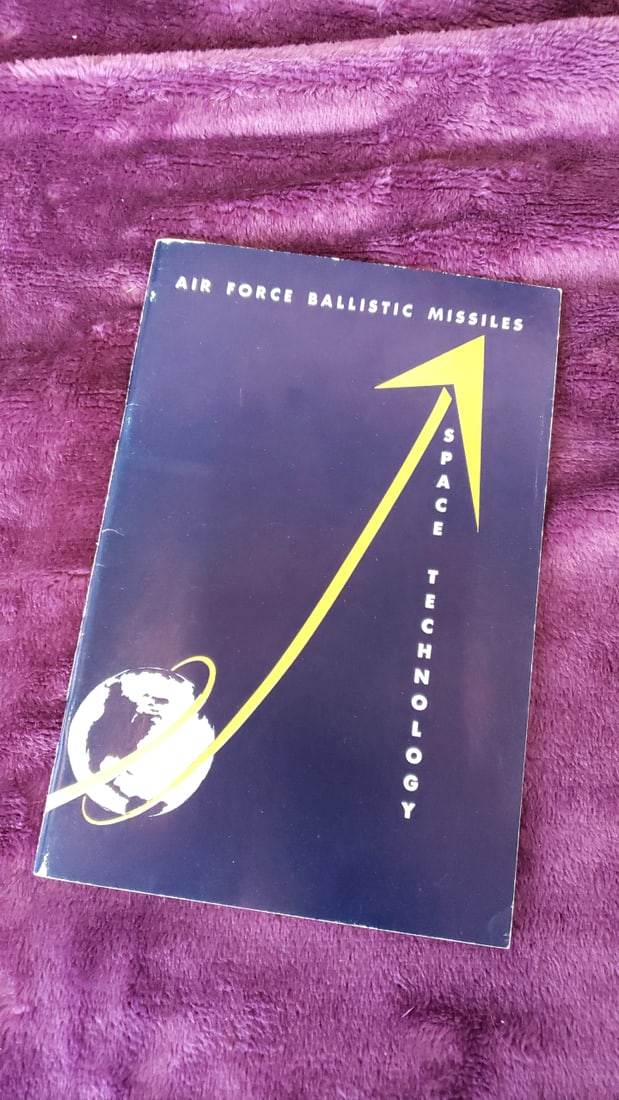 Lot Of Usaf Speakers Guide Afp 190-1-2 Ballistic Missiles Booklet Pacific Airmotive Pa-1 Flight Log - 7