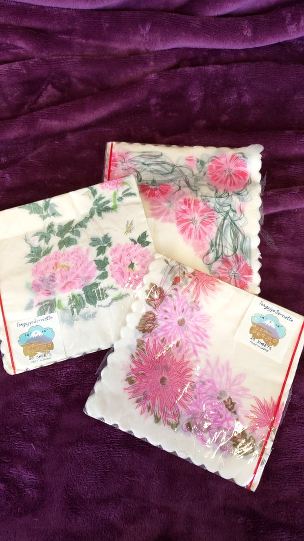 Hallmark Turtle Cocktails Coasters & 3 Tengujyo 14x14 Floral Serviette Packs - 4