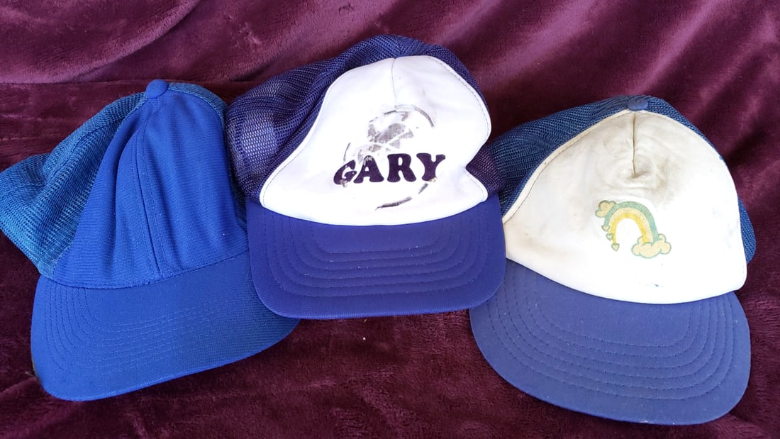 Lot Of 3 Trucker Mesh Snapback Hats Blue White Rainbow Gary Graphic: 12x9x2 1lb Low Estimate: 8.00 High Estimate: 30.00