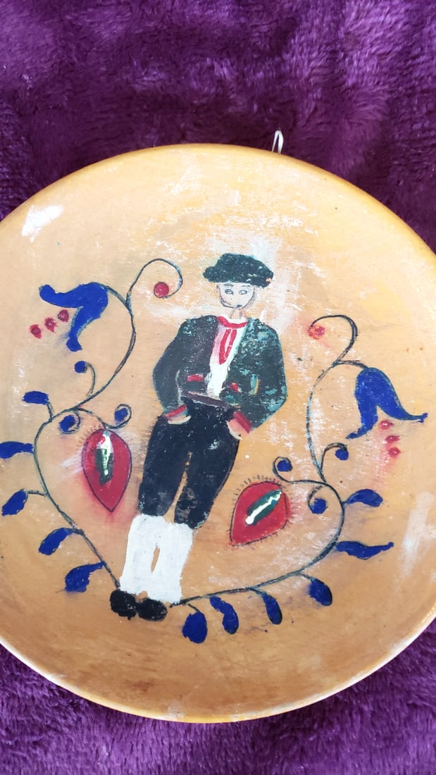 Bill And Mary Hambelton Amsterdam Holland Hand-painted Folk Dancer Decorative Wall Plates, Pair - 3