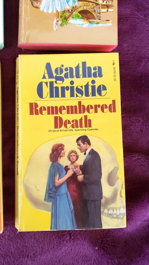 Agatha Christie Paperback Mystery Book Lot Of 11 - 11
